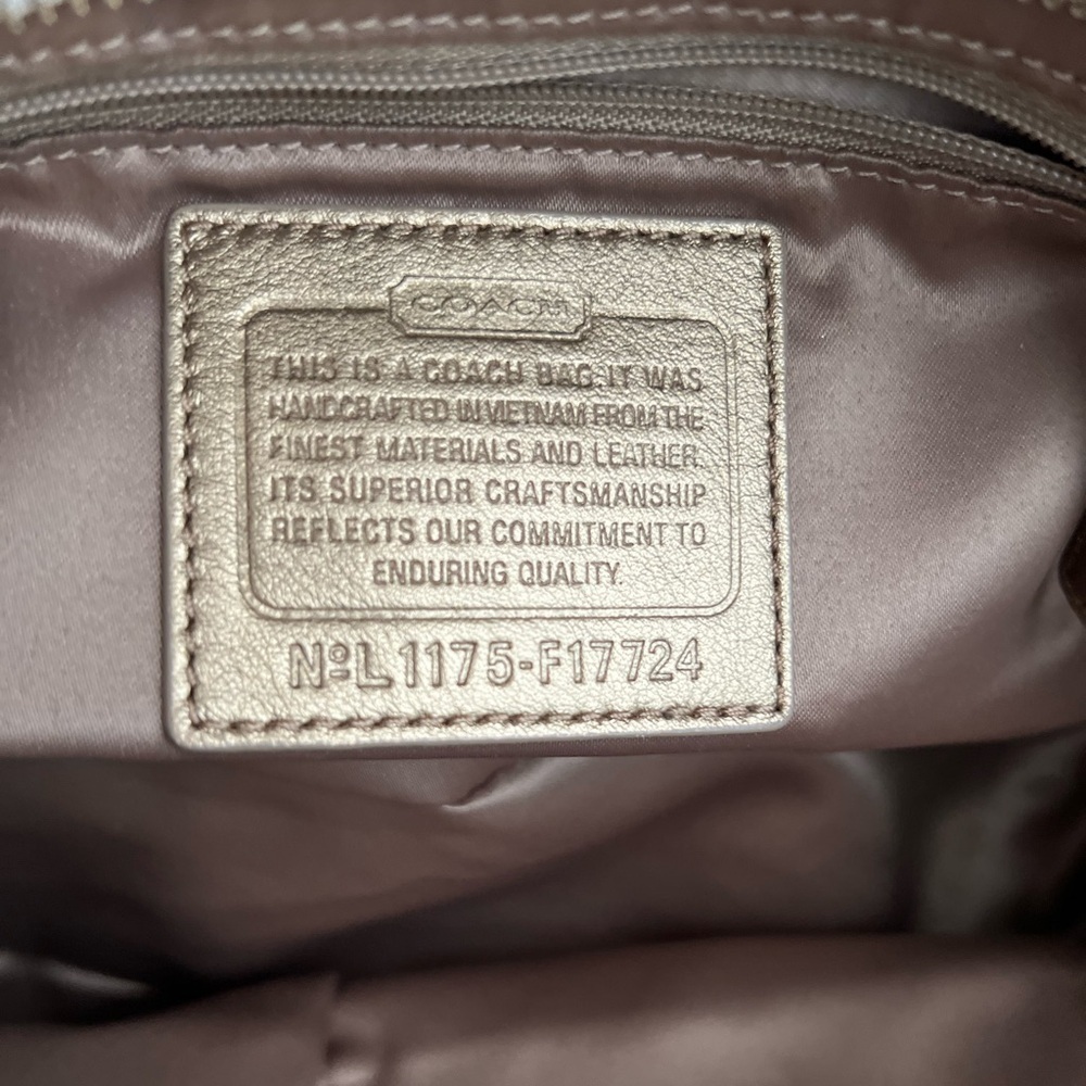Coach gold Metallic canvas and leather tote bag - Picture 5 of 10